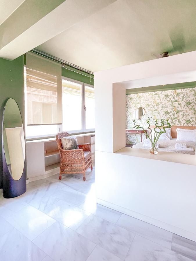 Loft 1 Bedroom Apartment In The Heart Of Athens Exterior photo